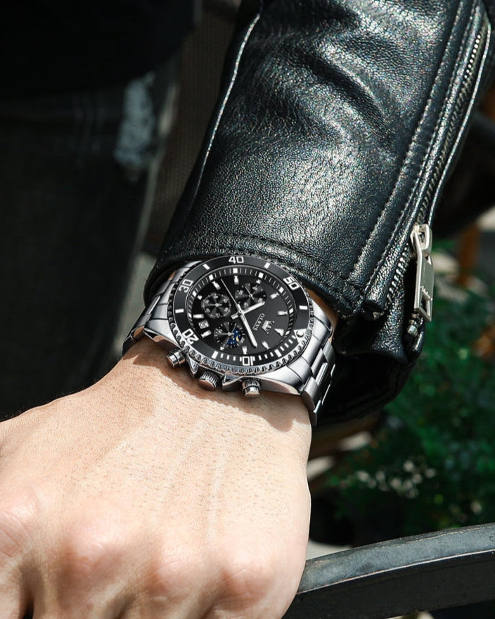 Striker men's chronograph quartz watch - black